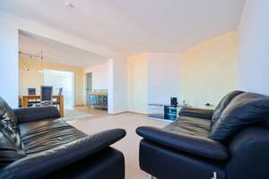 140 m² Wohnkomfort | 4,5 Zimmer | Große Sonnenterrasse | TG-Stellplatz – Die vollständige Adresse der Immobilie erhältst du vom Anbieter., 70794 Filderstadt – Vorschaubild 4
