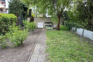 Wohnen mit Charakter: Mehrfamilienhaus in Frankfurt-Oberrad