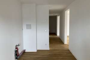 Gut geschnittene Vier-Zimmer-Wohnung mit 3 Balkonen – Hildebrandstraße 30, 76227 Durlach, Karlsruhe – Vorschaubild 13