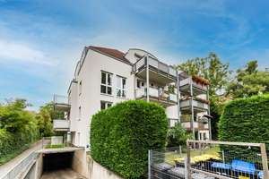Erstbezug nach Sanierung - helle 2-Raumwohnung mit Einbauküche, modernem Badezimmer, Balkon und TG-S