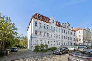 Investieren in Leipzig: Helle Dachgeschosswohnung mit Einbauküche & Stellplatz – Die vollständige Adresse der Immobilie erhältst du vom Anbieter., 4159 Wahren, Leipzig – Vorschaubild 3