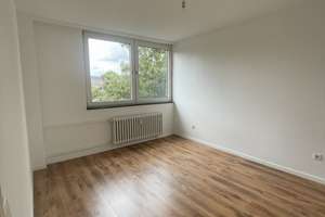 großräumige 3 Raumwohnung auf 67m² mit Balkon zu vermieten!!! – Die vollständige Adresse der Immobilie erhältst du vom Anbieter., 42283 Barmen, Wuppertal – Vorschaubild 3