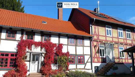 Bild von Liebhaberobjekt - zwei restaurierte Fachwerkhäuser mit gepflegtem Garten und Nebengebäuden/Bauplatz