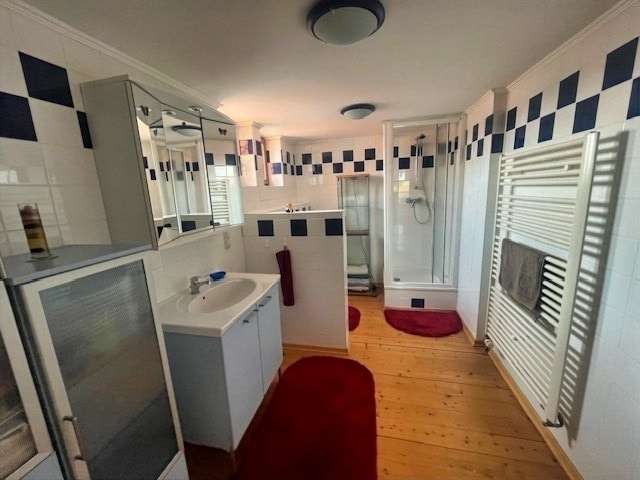 Immobilie in Schöneck - 2 Wohneinheiten mit einer ca. 140 m² großen Gewerbeeinheit-Restaurant - Bild 5