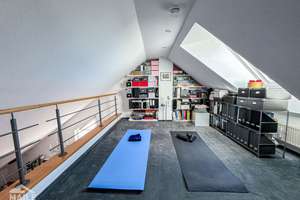 Helle Maisonette mit Dachbalkon, drei Schlafzimmern, zwei Bädern und Tiefgarage! – Im Bogert 26, 70599 Plieningen (Ortsteil), Stuttgart – Vorschaubild 14