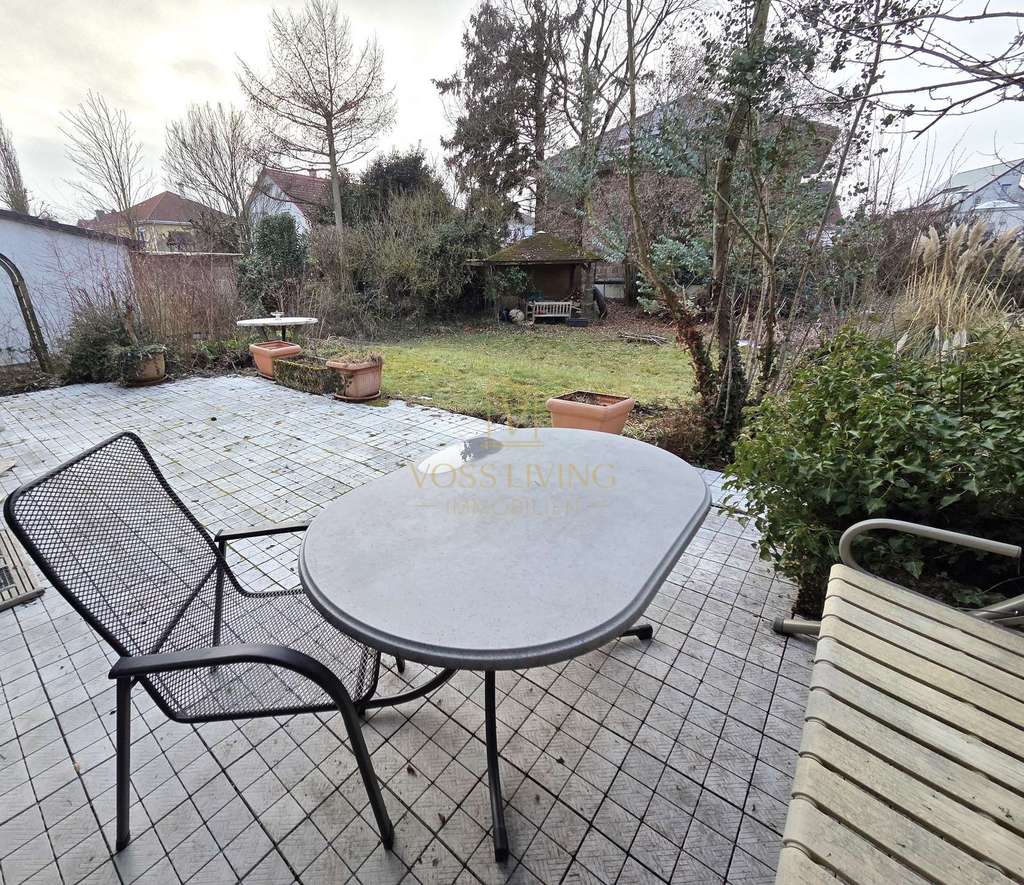 Immobilie in Schöneck - Ein- | Zweifamilienhaus mit Traumgrundstück und Garage in bester Lage von Schöneck - Bild 3