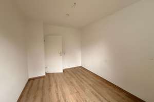 schöne 3-Zimmerwohnung mit Balkon in Wuppertal-Wichlinghausen – Marklandstraße 166, 42279 Oberbarmen, Wuppertal – Vorschaubild 6