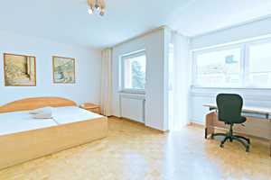 Möbliertes Reihenmittelhaus in schöner Lage - besonders familienfreundlich – Düsseldorf – Vorschaubild 8