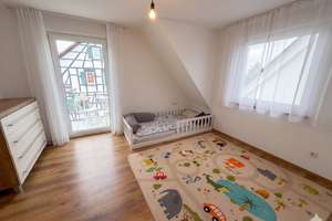 Charmantes Einfamilienhaus + Einliegerwohnung + großer Scheune – Gartenstraße 7, 74382 Neckarwestheim – Vorschaubild 10