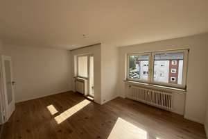 Schöne helle 3-Zimmer-Wohnung frisch renoviert