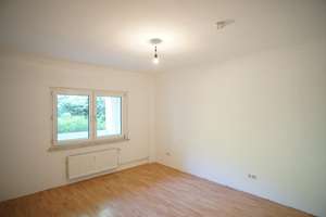 ~ Erdgeschoss wenige Stufen + BALKON + DUSCHE + WANNE~ – Fontanestraße 12, 47139 Beeck, Duisburg – Vorschaubild 5