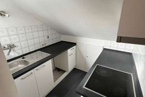 Stilvolle 3-Zimmer-Wohnung mit Balkon und Einbauküche in Schorndorf – Schornbacher Weg 10, 73614 Schorndorf – Vorschaubild 3