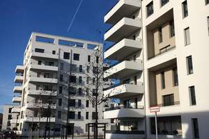 Stilvolle Neuwertige 1,5-Zimmer-Galerie-Wohnung mit Südbalkon im beliebten Candis-Areal – Edith-Stein-Str. 1, 93055 Ostenviertel, Regensburg – Vorschaubild 3