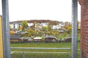 Ruhige Wohnung mit großer Küche, Balkon und modernem Wannenbad – Ebersdorfer Str. 15, 9131 Ebersdorf, Chemnitz – Vorschaubild 3