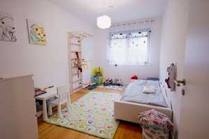 MODERNES TOWNHOUSE AUF 3 ETAGEN MIT 4 ZIMMERN, 2 BÄDERN & STYLISCHER WOHNKÜCHE – Konrad-Wolf-Straße 90a, 13055 Berlin – Vorschaubild 19