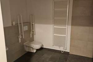 Moderne 2.5-Zimmer-Wohnung in Hannover mit Terrasse und Einbauküche! – Dora-Gerson-Str. 23, 30655 Groß-Buchholz, Hannover – Vorschaubild 4