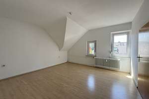 Mitten in Schwanheim - 3-Familienhaus zum vermieten oder selbst bewohnen – 60529 Schwanheim, Frankfurt am Main – Vorschaubild 7