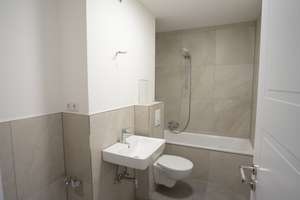 Stilvoll sanierte 3-Zimmer-Wohnung mit Balkon nahe Maybachufer – Manitiusstraße 5, 12047 Neukölln (Ortsteil), Berlin – Vorschaubild 7