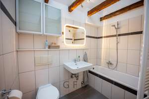 -Über den Dächern von Düsseldorf- Traumhafte Altbauwohnung zzgl. 28 m² Spitzboden – Die vollständige Adresse der Immobilie erhältst du vom Anbieter., 40215 Friedrichstadt, Düsseldorf – Vorschaubild 26