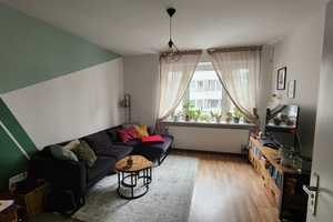 Modernisierte 2-Raum-Wohnung mit Balkon und Einbauküche in Düsseldorf-40235 – Düsseldorf – Vorschaubild 2