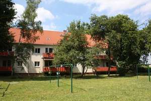 Ruhige 2-Raum-Wohnung mit Balkon im Grünen/für die Generation 50plus – Ziustr. 28, 4349 Thekla, Leipzig – Vorschaubild 1