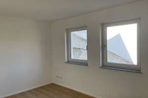 Erstbezug mit Balkon und EBK: Geschmackvolle 3-Zimmer-Erdgeschosswohnung gehobene Innenausstattung – Dellmensinger Str. 9, 89155 Erbach – Vorschaubild 18