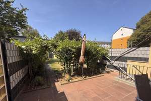 Gepflegtes Reihenmittelhaus mit großem Garten in Frankfurt-Sossenheim – 65936 Sossenheim, Frankfurt am Main – Vorschaubild 9