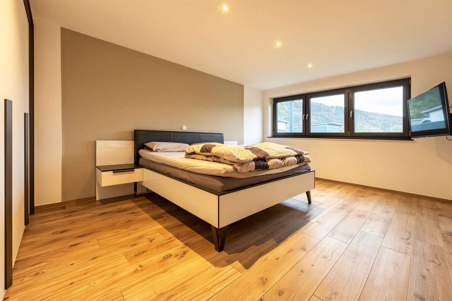 Immobilie in Ralingen - Ralingen-Wintersdorf: neuwertiges Einfamilienhaus mit ca. 184 m² Wohnfläche + 1.134 m² Grundstück! - Bild 7