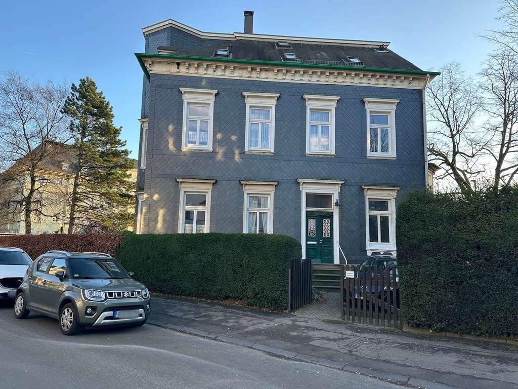 Immobilie in Remscheid - Denkmalgeschütztes Stadthaus in Remscheid am Stadtpark - Bild 1