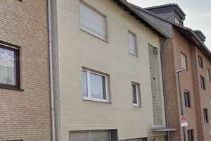 Helle 2-Zimmer Wohnung mit Balkon in Köln-Stammheim