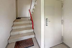 Sanierungsbedürftige 2-Zimmer-Wohnung mit Balkon und Garage: Gestalten Sie Ihr neues Zuhause nach Ih – Die vollständige Adresse der Immobilie erhältst du vom Anbieter., 22145 Rahlstedt, Hamburg – Vorschaubild 2