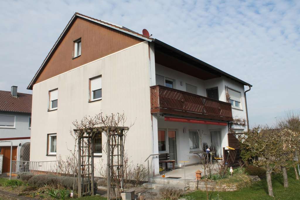 Immobilie in Wilburgstetten - Solides Zweifamilienwohnhaus in gepflegtem Zustand in Wilburgstetten - Bild 4