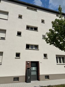 Helle 2-Zimmer-Wohnung im 2. OG