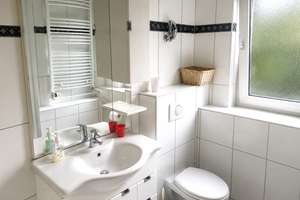 Möblierte 3-Zimmer-Wohnung mit Sonnenbalkon! Furnished 3-room apartment with balcony! – Die vollständige Adresse der Immobilie erhältst du vom Anbieter., 40489 Wittlaer, Düsseldorf – Vorschaubild 10