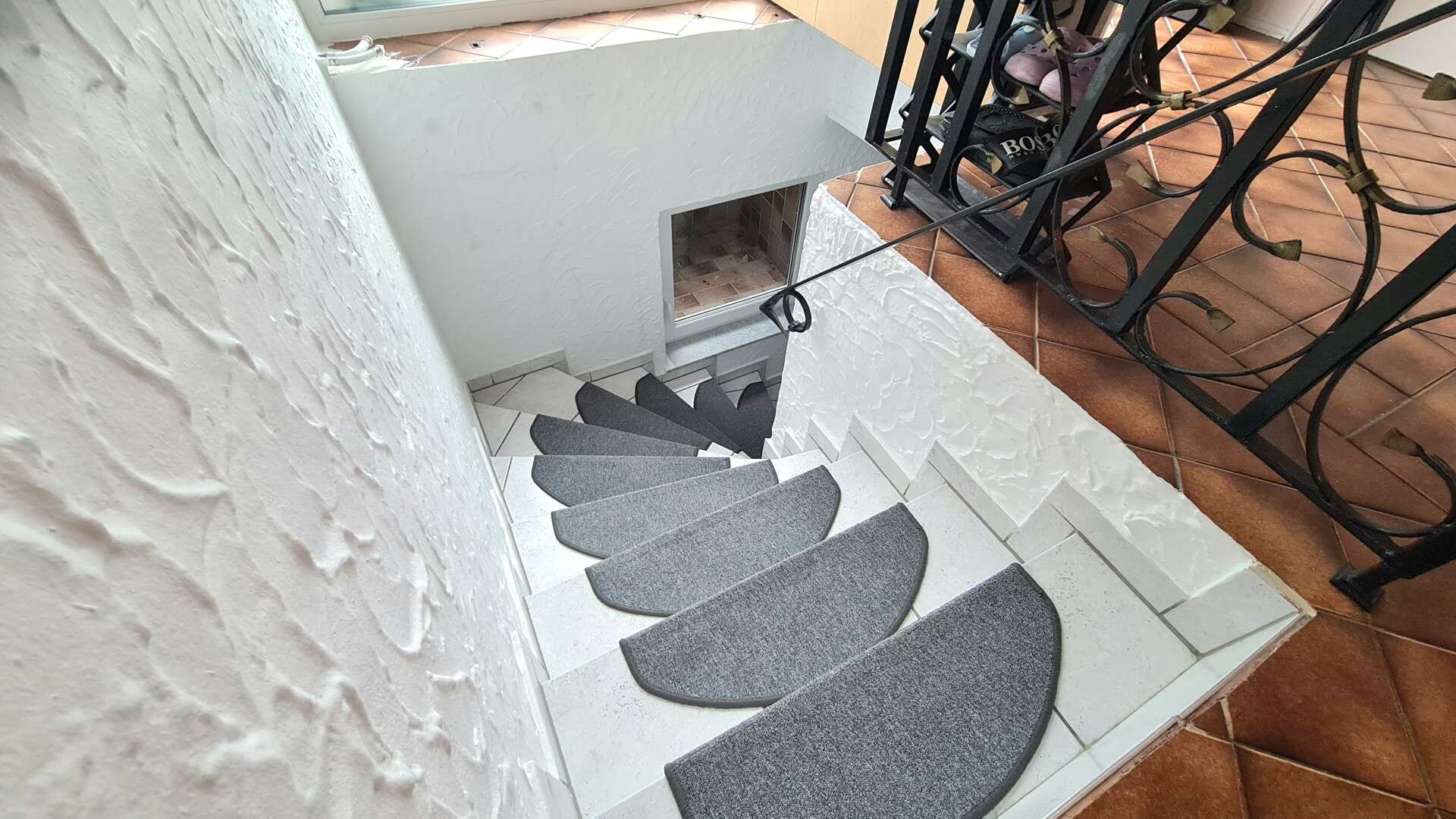 Immobilie in Hennef (Sieg) - Gepflegtes, verklinkertes Zweifamilienhaus mit zwei Garagen und PV-Anlage in Hennef-Blankenberg! - Bild 17