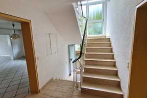 1-2 Fam.-Haus mit sehr gutem Raumangebot und Hof, Carport mit 50 m² und Gartenmöglichkeit – Südliche Weinstraße (Kreis) – Vorschaubild 33