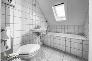 6 Zimmer – 2 Einheiten – Garten – Balkon – Stellplatz – Zweifamilienhaus – Steigerstraße 17, 44795 Bochum – Vorschaubild 6
