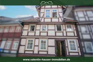 Denkmal-Reihenhaus in Top-Altstadtlage – vermietetes Anlageobjekt – Die vollständige Adresse der Immobilie erhältst du vom Anbieter., 38640 Goslar – Vorschaubild 1