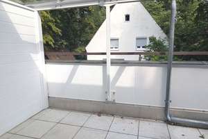 Großzügige 2-Zimmer-Dachterrassenwohnung mit Hobbyraum in begehrter Lage von München-Solln – Die vollständige Adresse der Immobilie erhältst du vom Anbieter., 81479 Solln, München – Vorschaubild 2