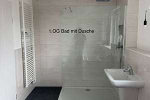 Erstbezug - Wohntraum auf über 240 qm Nutzfläche: Moderne Doppelhaushälfte in Berlin-Lichtenberg – 13055 Alt-Hohenschönhausen, Berlin – Vorschaubild 7