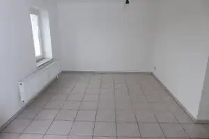 Weitblick garaniert! - Großer Südbalkon an einer schönen 3-Raum im DG auf dem Sonnenberg – Sonnenstr. 78, 9130 Chemnitz – Vorschaubild 7
