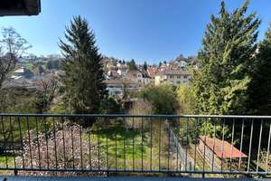 Hochwertige, sonnige Maisonette-Wohnung in ruhiger Südwesthang-Lage  mit freiem Blick ins Grüne