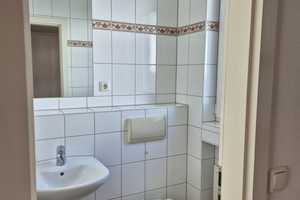 VON PRIVAT - gepflegtes Reihenendhaus mit Garage in ruhiger, bevorzugter Lage – Main-Taunus-Kreis – Vorschaubild 8