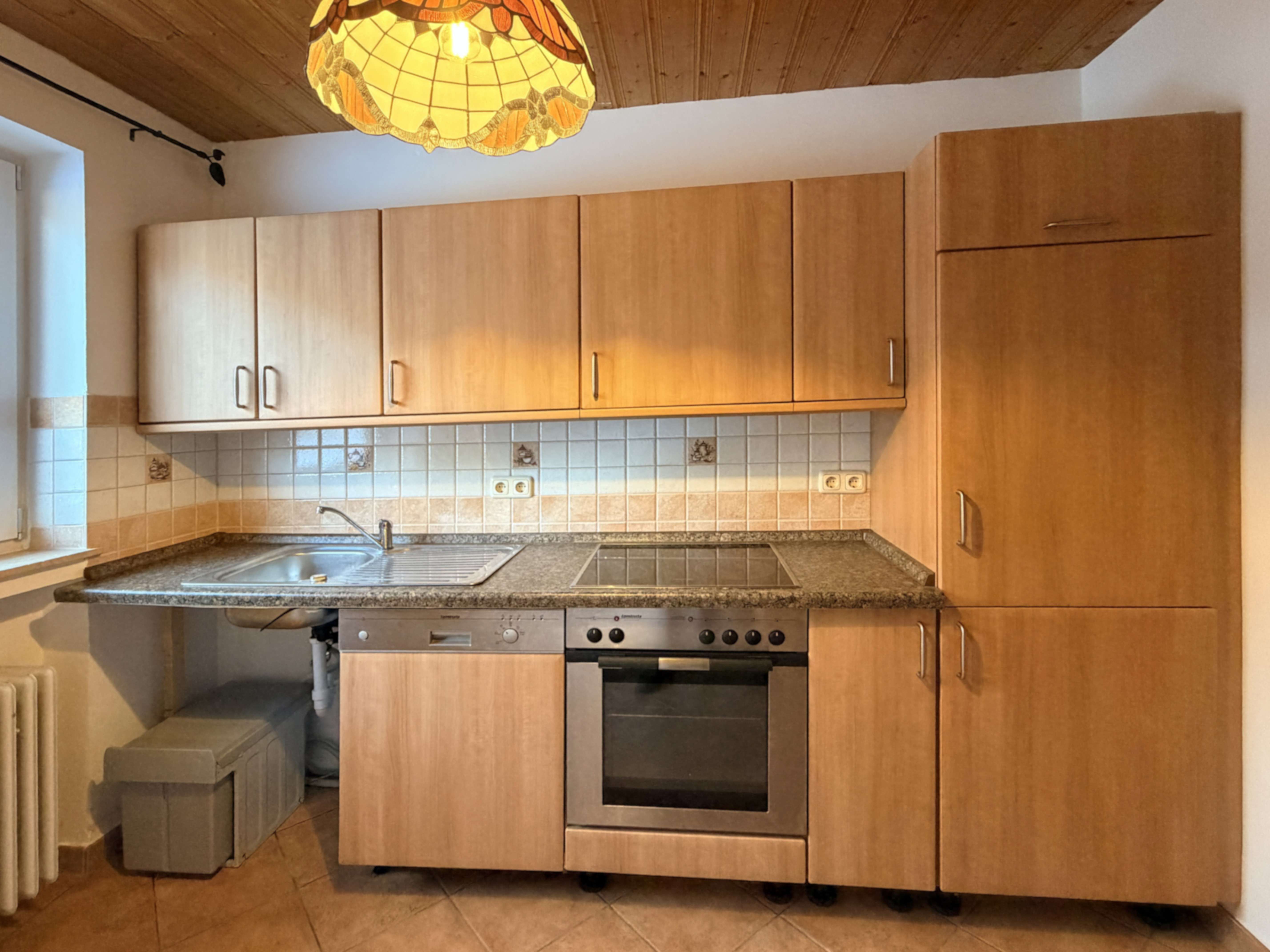 Immobilie in Garmisch-Partenkirchen - Geräumige Wohnung mit viel Privatsphäre - flexibel nutzbar! - Bild 10