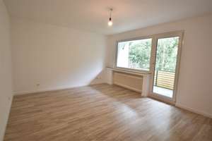 Ruhiges Wohnen! 2-Zimmer-Wohnung mit Balkon in DU-Röttgersbach – Obere Holtener Straße 48, 47169 Röttgersbach, Duisburg – Vorschaubild 1