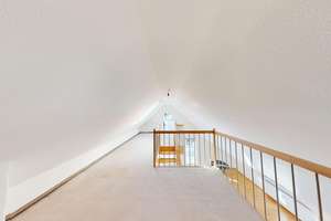 RE/MAX - Exklusive 2-Zimmer-DG-Galerie-Whg mit Terrasse in München! – Die vollständige Adresse der Immobilie erhältst du vom Anbieter., 81377 Großhadern, München – Vorschaubild 5