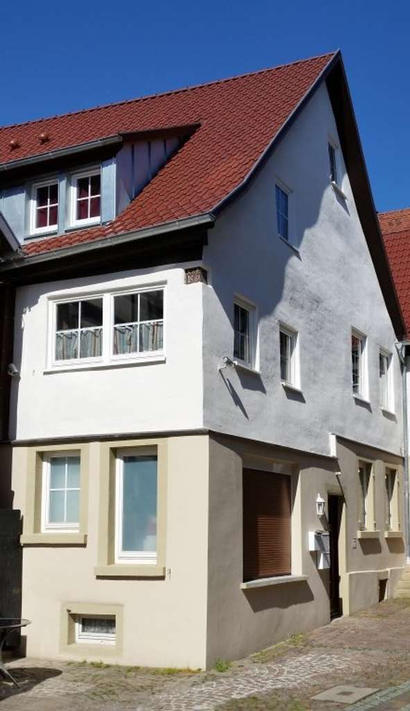 Immobilie in Möckmühl - Kapitalanlage! Haus mit drei Wohnungen in Möckmühl, Heilbronn (Kreis) - Bild 0