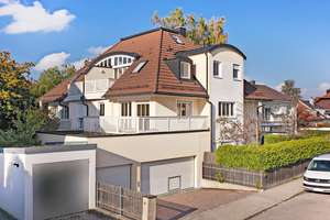 Charmante Dachgeschoss-Maisonettewohnung mit traumhaftem Westbalkon in ruhiger Lage! – Die vollständige Adresse der Immobilie erhältst du vom Anbieter., 81827 Waldtrudering, München – Vorschaubild 11