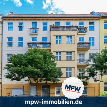 https://pictures.immobilienscout24.de/listings/5a585c64-1497-4fd5-b433-6ebb39aa481f-2078075003.jpg/ORIG/legacy_thumbnail/350x350/format/webp/quality/90 image
