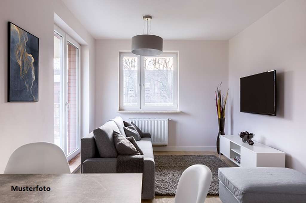 3-Zimmer-Wohnung, Balkon und Stellplatz + provisionsfrei +